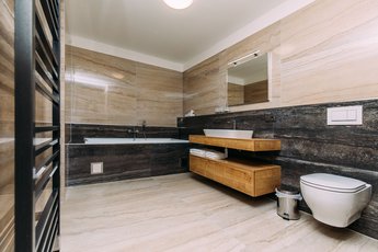 EA Active Resort Kraskov - VIP villa - bathroom