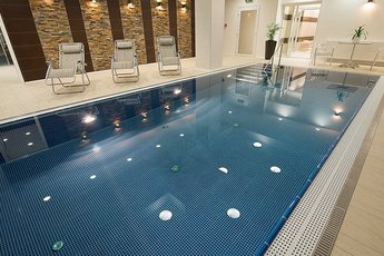 EA Active Resort Kraskov - indoor pool