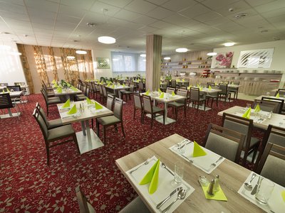 EA Active Resort Kraskov - restaurant